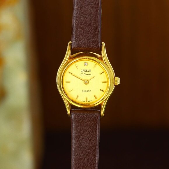 Geneve Classic Quartz Ladies, Champagne Dial - Yellow Gold Tone on Strap - Picture 7 of 12